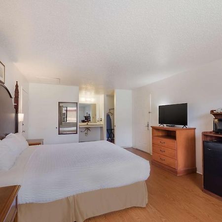 Americas Best Value Inn Lockhart Tx Kültér fotó